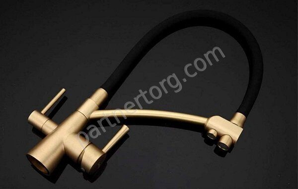 Gappo G4398-1 смеситель для кухни с гибким изливом бронза черный