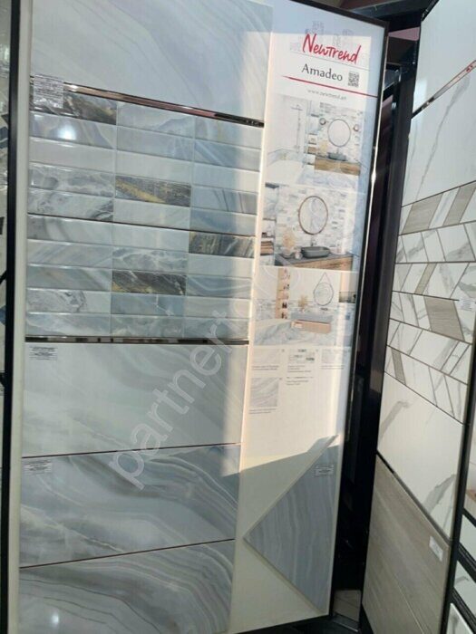 Amadeo Dark Brick New Trend настенная плитка цветная глянцевая 30х60см