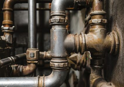 Какие трубы выбрать для отопления и водопровода?