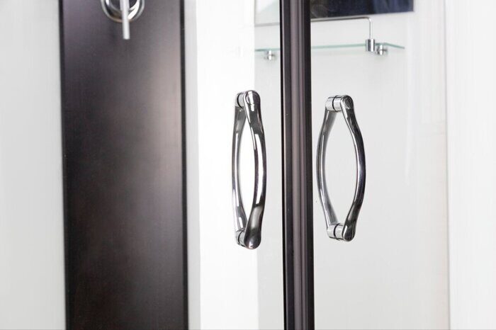 Niagara Classic NG-6701-14G душевая кабина угловая 90х90х215 см, прозрачное стекло, средний поддон