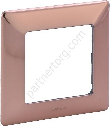 Рамки для серии Valena Legrand Life в цвете медь