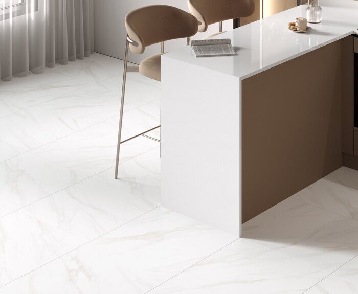 Calacatta Clarity Gold белый полированный керамогранит 60х60см Ceradim