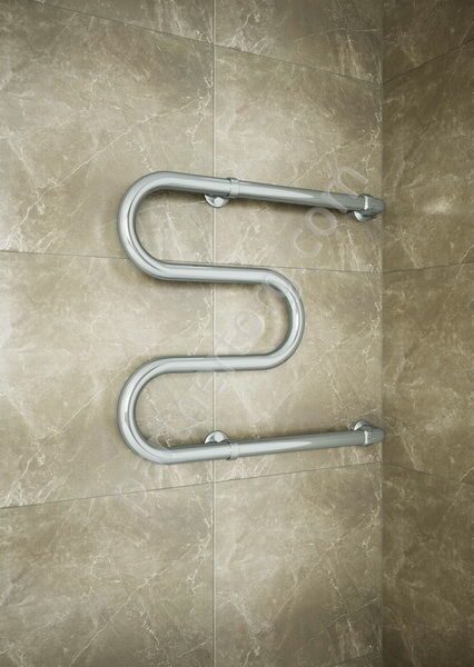 М-образной формы водяной полотенцесушитель Terminus