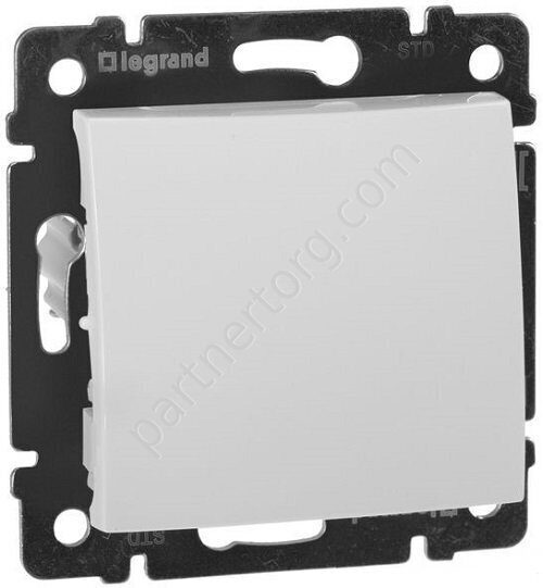 Legrand Valena Classic выключатель 1-клавишный 10АX 250В, безвинтовые зажимы, с лицевой панелью, цвет белый