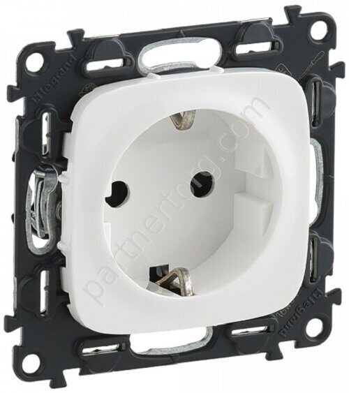 Legrand Valena Allure cиловая розетка 2К+З 16А 250В, безвинтовые зажимы, цвет белый