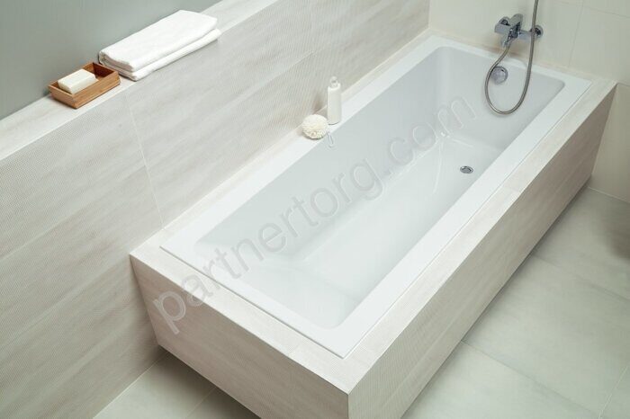 Crea 150x75 см акриловая ванна Cersanit