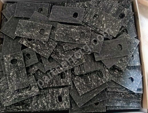 Паронитовая прокладка фасадная 85х90х2 мм