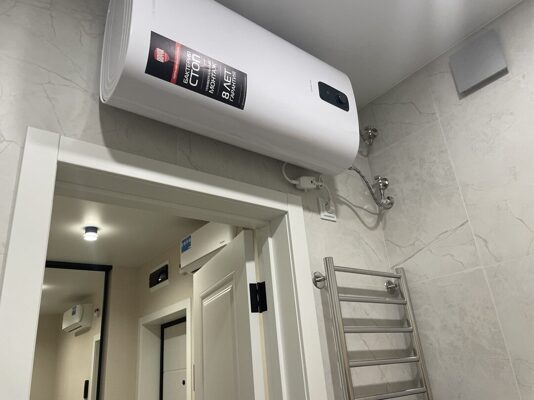 Совмещенный санузел в 2-х комнатной студии 1,8х2,2х2,7м