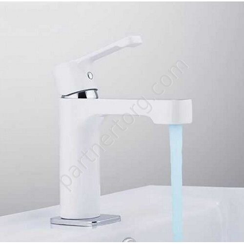 Tomahawk  Gappo G1002-8 смеситель для раковины хром/белый