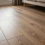 Боится ли плитка ПВХ острых предметов или тяжелой мебели? Развенчиваем мифы и даем практические решения