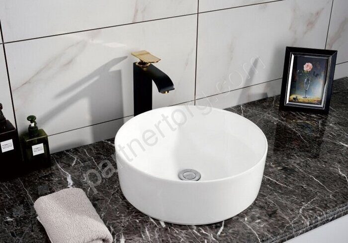 CeramaLux 9425 раковина настольная круглая белая