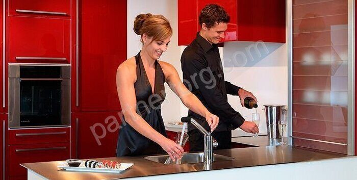 Arc Damixa смеситель для кухни или раковины с поворотным изливом 186 мм, чёрный/хром