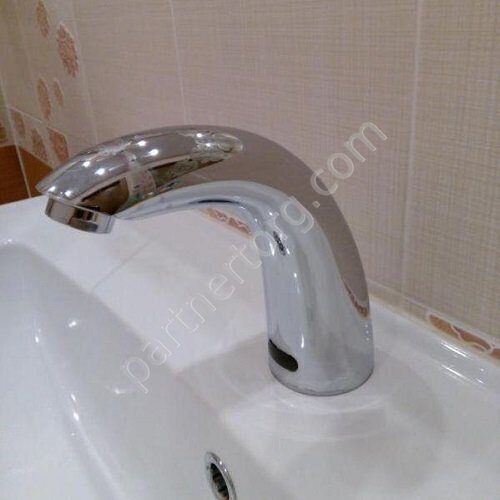 Gappo G517 сенсорный смеситель для раковины хром