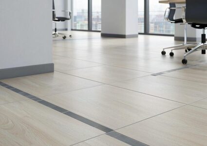 Где можно использовать ПВХ-плитку: квартира, офис, ванная, кухня, балкон?