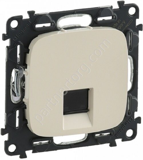 Legrand Valena Allure розетка информационная RJ45 5e UTP, с лицевой панелью, цвет слоновая кость