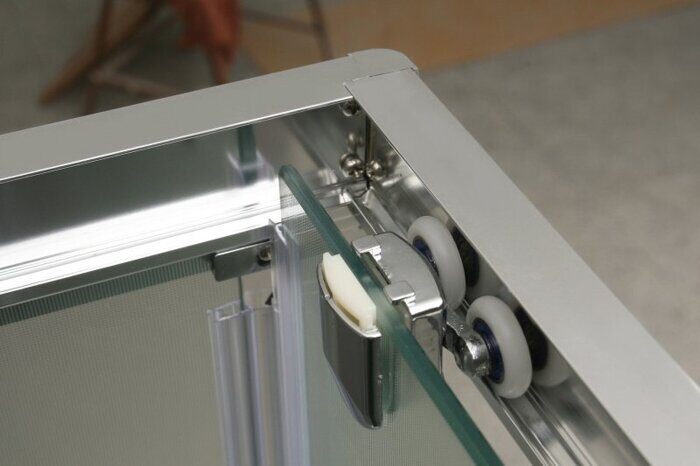 BelBagno UNO-195-A-2-85-C-Cr душевой уголок 85х85х195 см, дверь раздвижная, стекло прозрачное, профиль хром