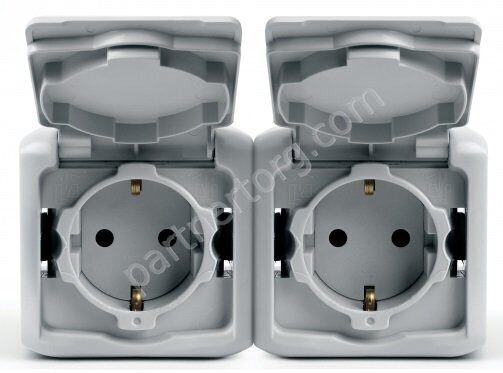 Legrand Quteo cиловая розетка двойная 2x2К+З 16А 250В IP44, со шторками, цвет серый