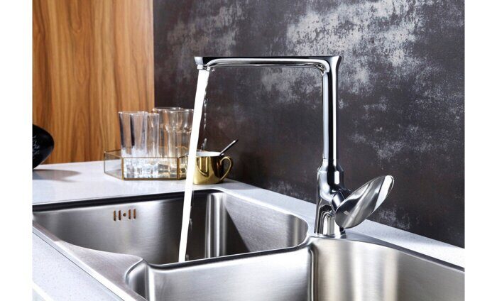 Nero LM0205C смеситель для кухни с высоким поворотным изливом, хром Lemark