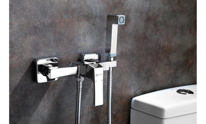 Unit LM4518C смеситель с гигиеническим душем, настенный, хром Lemark
