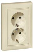 Legrand Valena Classic cиловая розетка двойная 2x2К+З 16А 250В, винтовые зажимы, цвет слоновая кость