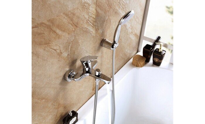 Nero LM0214C смеситель для ванны и душа с коротким изливом, хром Lemark