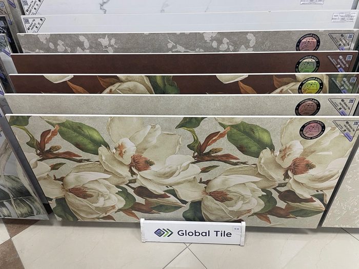 Магнолия бежевый декор керамогранит матовый блеск Global Tile 120х60см