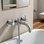 Как выбрать смеситель для ванной комнаты: универсальный гид для покупателя