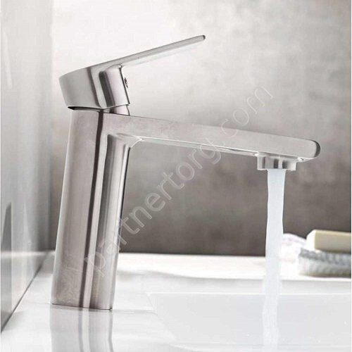 Gappo G1099-20 смеситель для раковины сатин