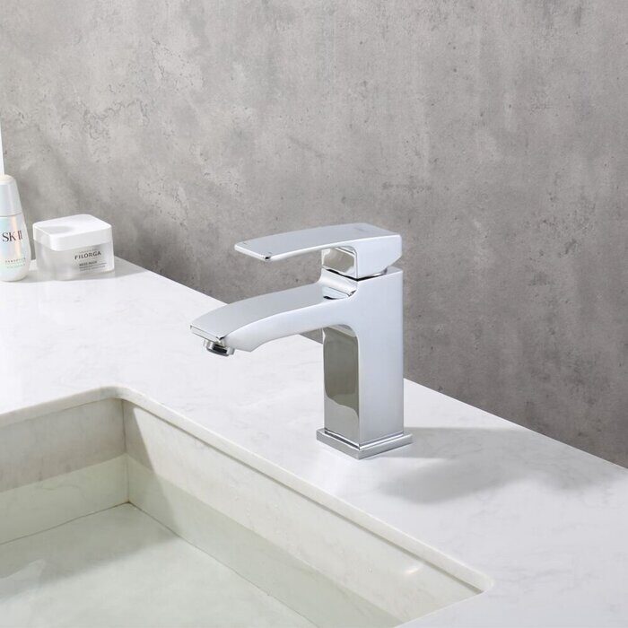 Raglo R01.10 смеситель для раковины хром