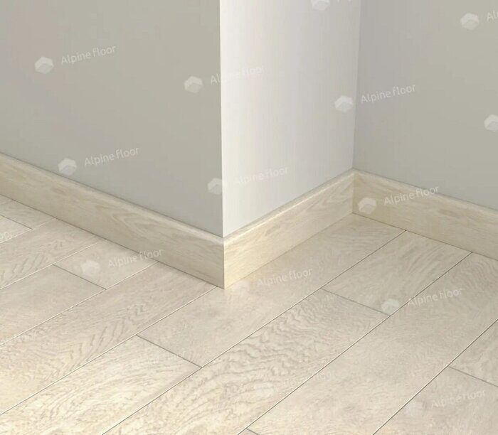 SK 13-14 Дуб Адара Parquet Light плинтус напольный Alpine Floor